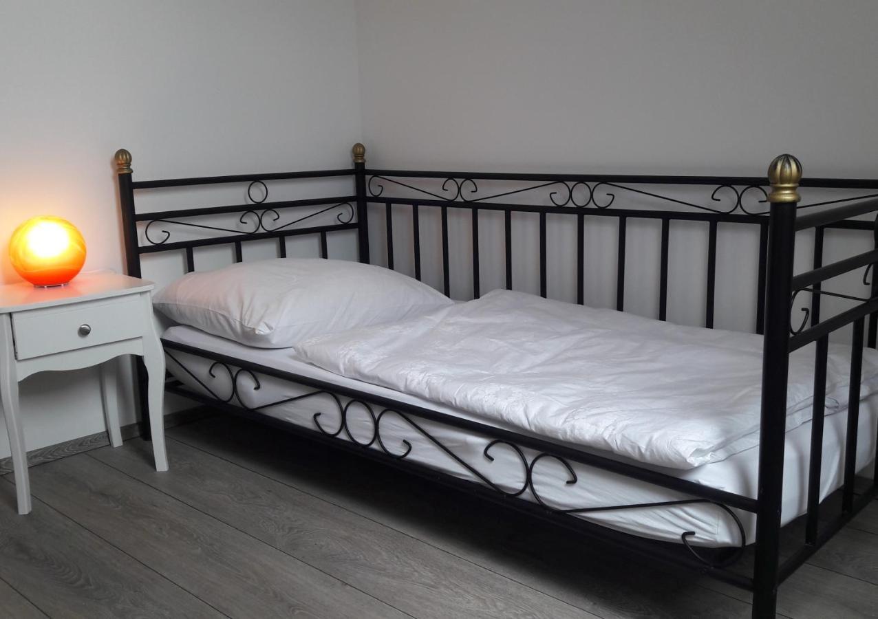 Ferienwohnung Schwarzwald-Baar Blick โดเนาเอชิงเงน ภายนอก รูปภาพ